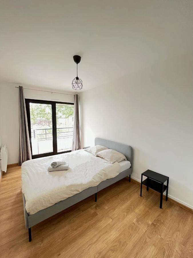 Ponsardin- Appartement Avec Balcon Et Parking Reims Bagian luar foto