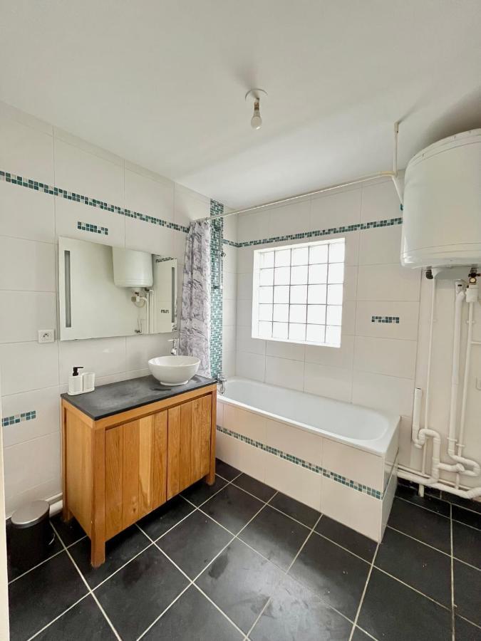 Ponsardin- Appartement Avec Balcon Et Parking Reims Bagian luar foto