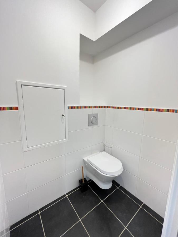 Ponsardin- Appartement Avec Balcon Et Parking Reims Bagian luar foto