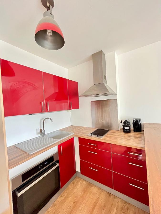 Ponsardin- Appartement Avec Balcon Et Parking Reims Bagian luar foto